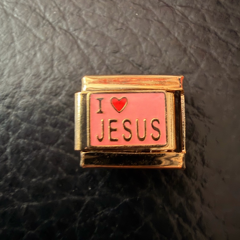 “I Love Jesus” Italian Charm – Pink & Gold Tone